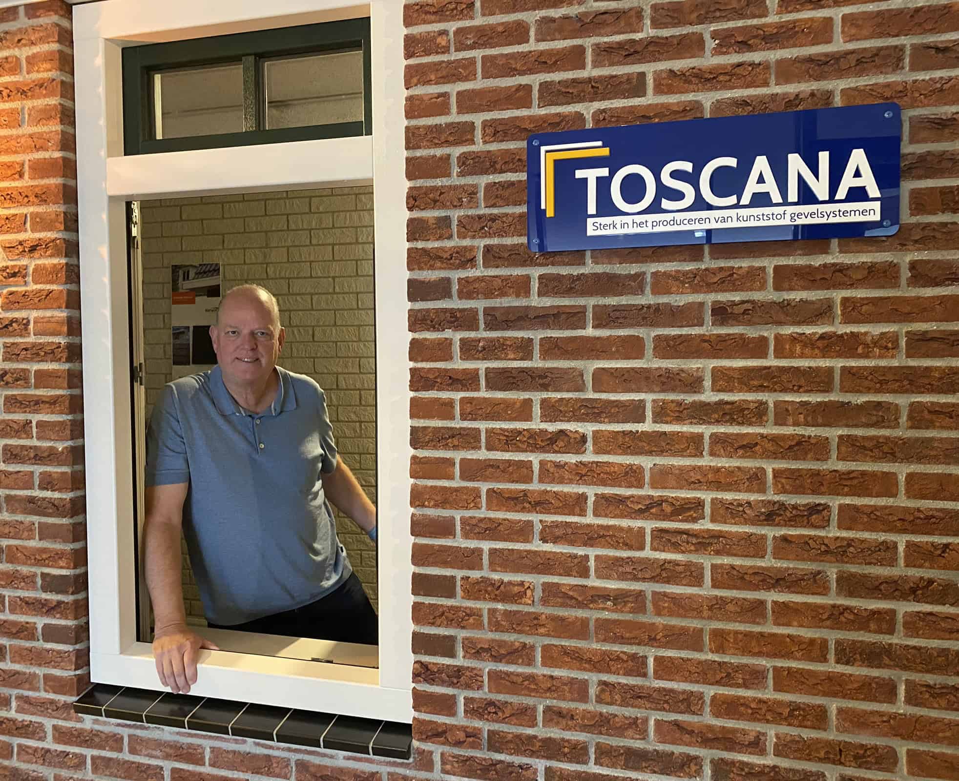 9) Gert Weerts van Toscana Kozijnen